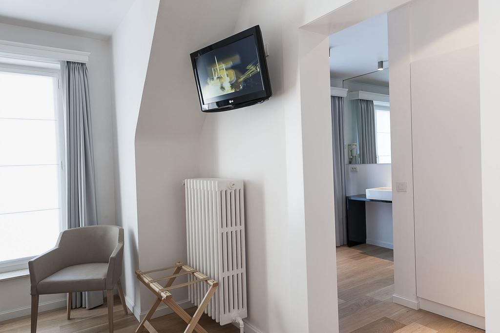 Hotel Bell Expo Кортрейк Экстерьер фото